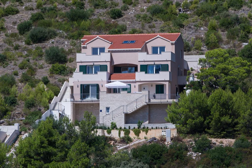 Apartments Ladesta Λάστοβο Εξωτερικό φωτογραφία