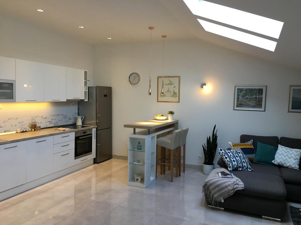 Apartments Ladesta Λάστοβο Εξωτερικό φωτογραφία