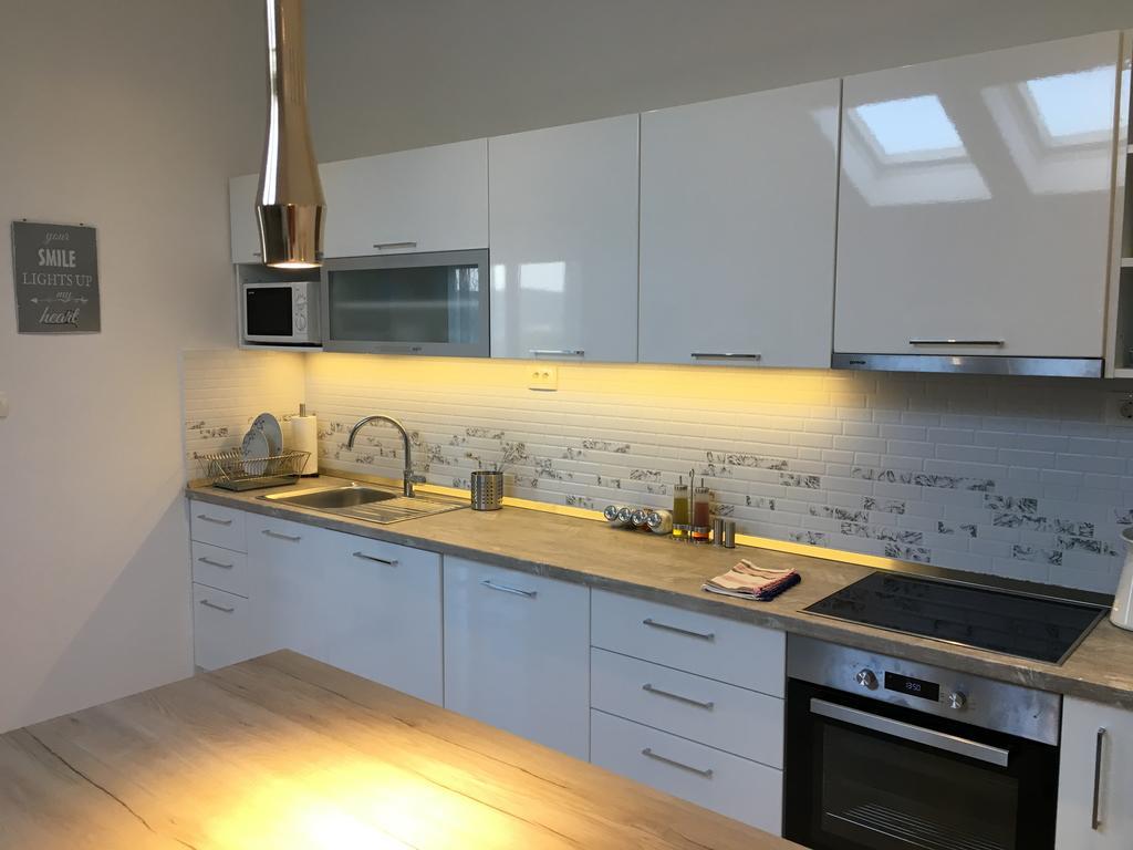 Apartments Ladesta Λάστοβο Εξωτερικό φωτογραφία
