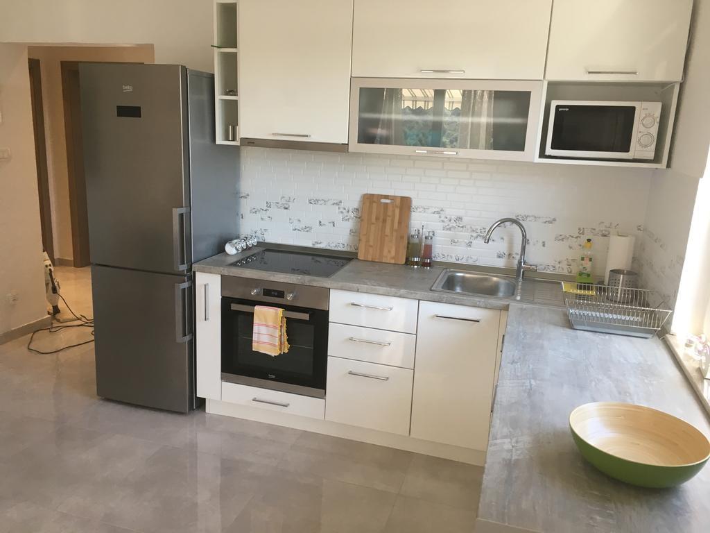 Apartments Ladesta Λάστοβο Εξωτερικό φωτογραφία
