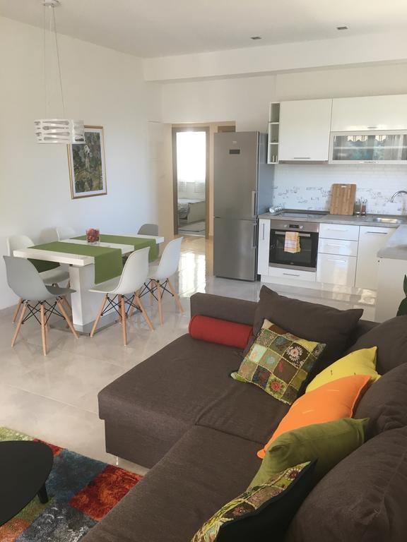 Apartments Ladesta Λάστοβο Εξωτερικό φωτογραφία