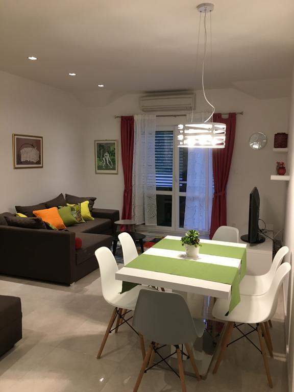 Apartments Ladesta Λάστοβο Εξωτερικό φωτογραφία