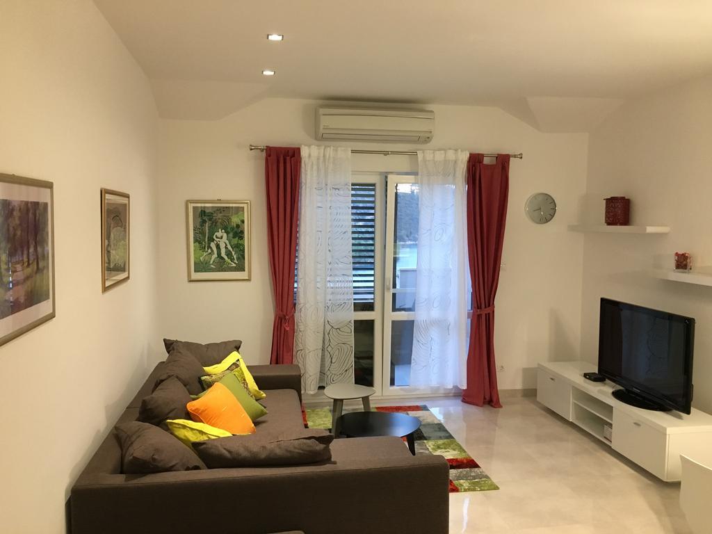 Apartments Ladesta Λάστοβο Εξωτερικό φωτογραφία